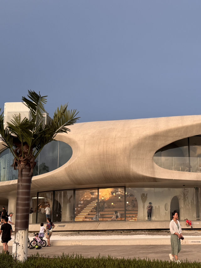 🌴🥥 3D2N in Haikou: A Chill Escape to Hainan’s Laid-Back Capital 