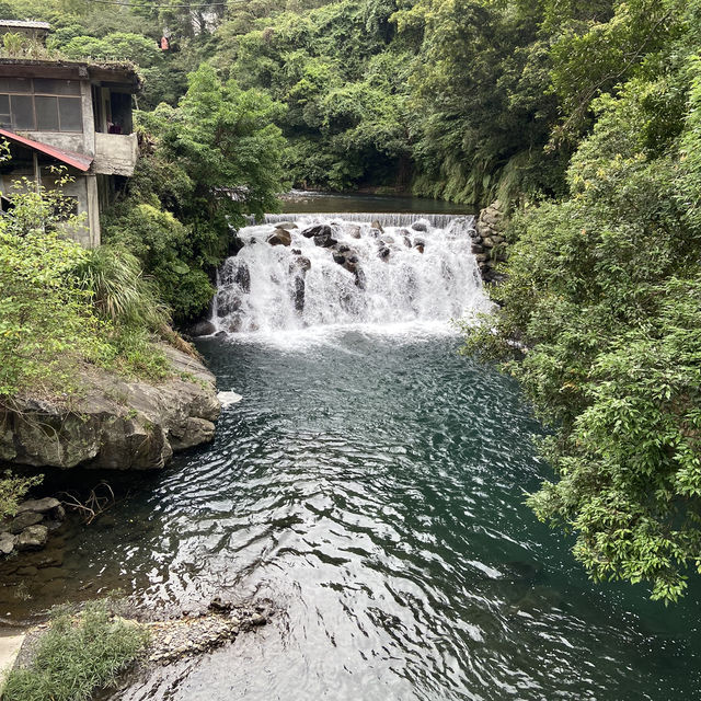 桃園一日輕旅行｜小烏來天空步道＆森林瀑布散步路線 🌲💧