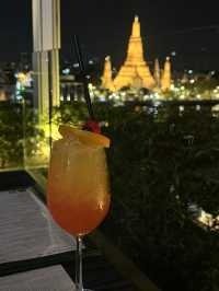Riva Arun Hotel- Best Spot Overseeing the Temple of Dawn 