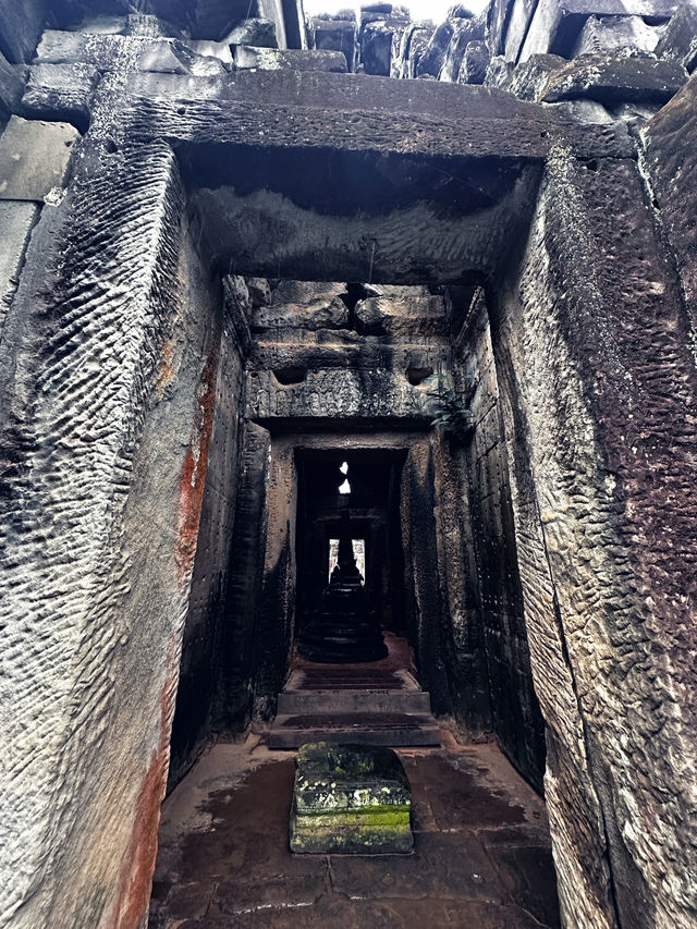 Prasat Preah Khan is a fascinating temple complex 