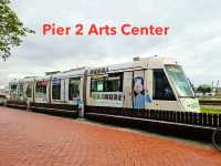 นั่งรถไฟ🚂รางเบา ชม Pier 2 Art Center