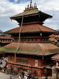 Bhaktapur Durbar square 13th century architecture 
