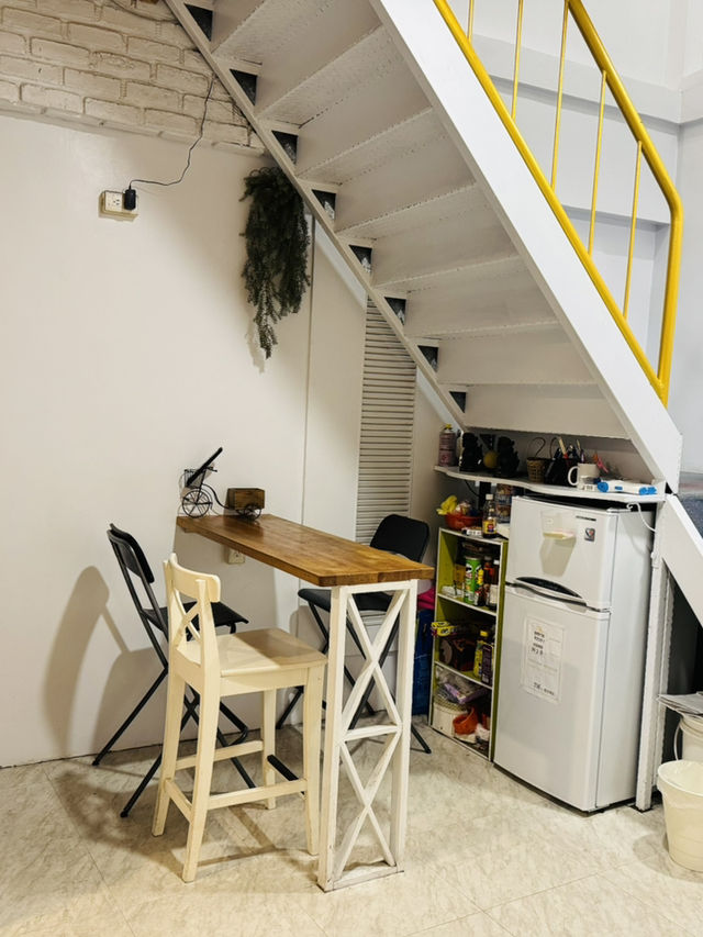 What Hostel Life Feels Like in Taipei: TW Edition