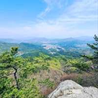 Easy Hike, Great Views, Totally Chill Spot