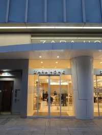 🖤【青山 ZARA】ただのZARAじゃない。旅の途中で立ち寄る、洗練のクローゼット。
