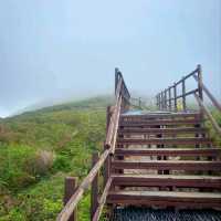 Seoraksan’s Southern Right, Less Crowds, All the Wow