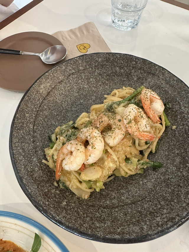 테라스가 예쁜 히든 브런치 다이닝 🍝 성수 희릿