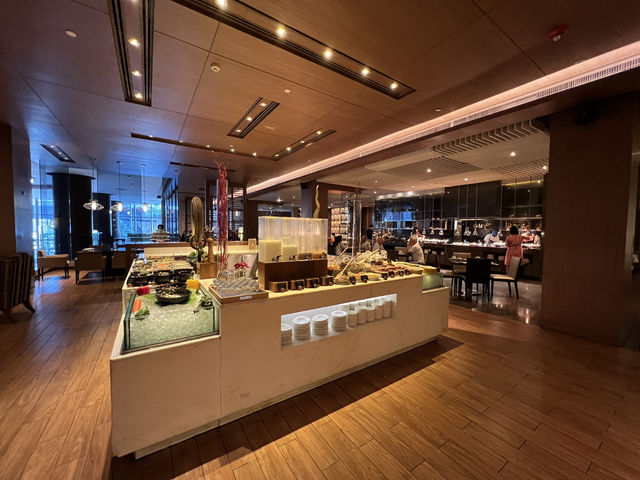 🥐 Global Flavours, Local Warmth – Breakfast Bliss at Twenty-Seven Bites 🍳