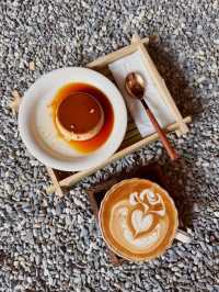 Enjoy Cappucino At Songshan District