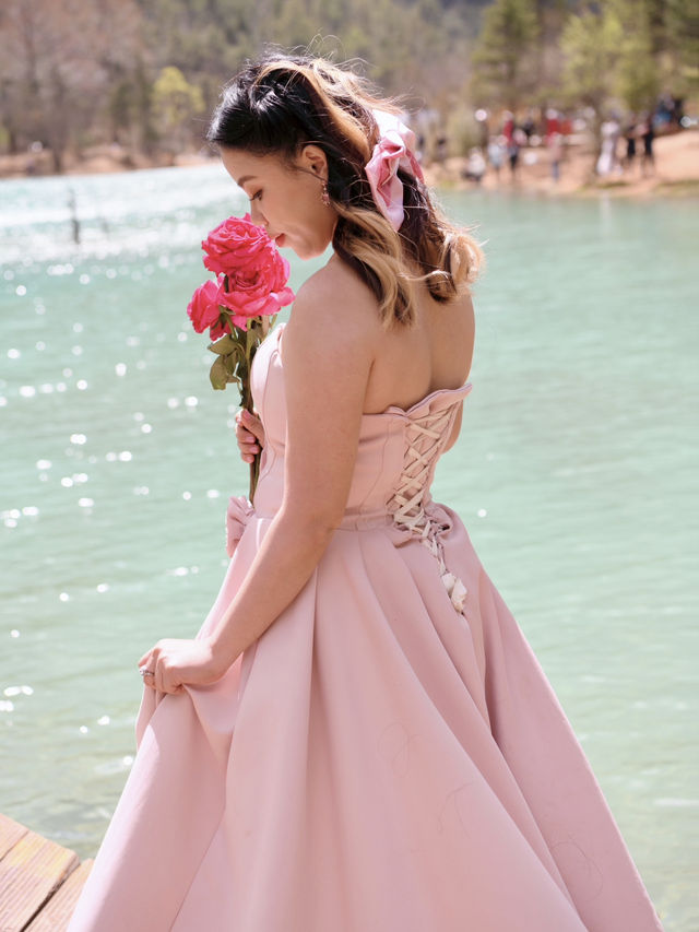 Blue Moon Valley, Jade Dragon Snow Mountain – The Dreamy Wedding Destination You Didn’t Know Exist