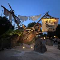 【上海】 上海ディズニーランド夜景&ディズニータウン
