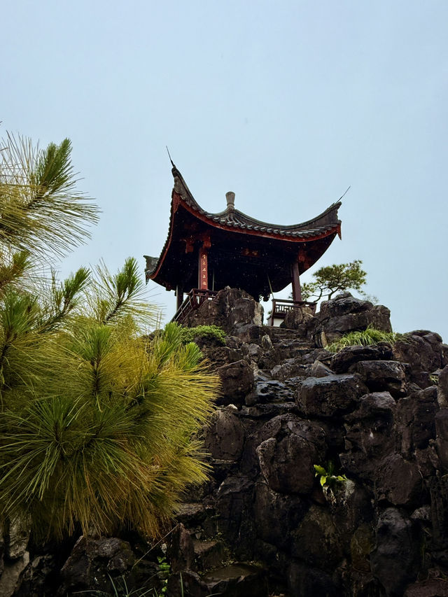 沖繩｜濃縮中式庭園之美 沖繩福州園由福州工匠打造