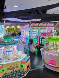 大人與細路都啱玩嘅室內遊戲機中心：星際傳奇