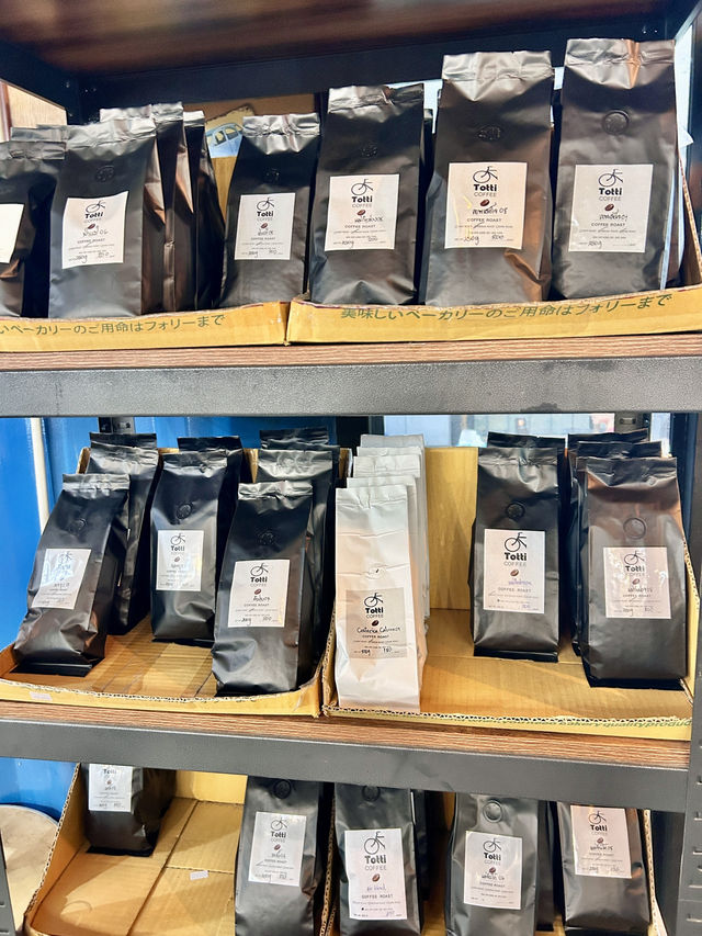 Totti Coffee ลาดกระบัง 