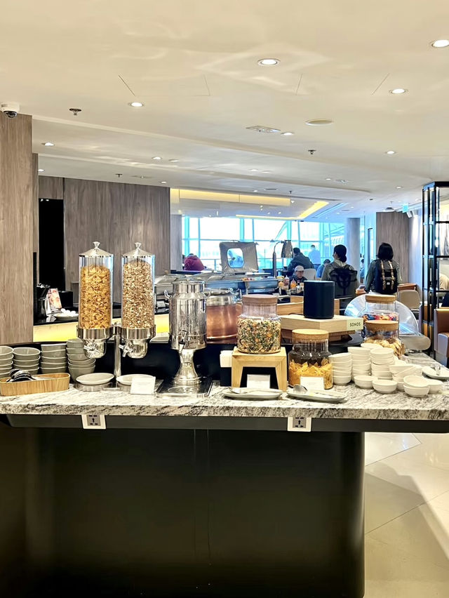 香港機場60號登機口樓上  💕 Plaza premium lounge