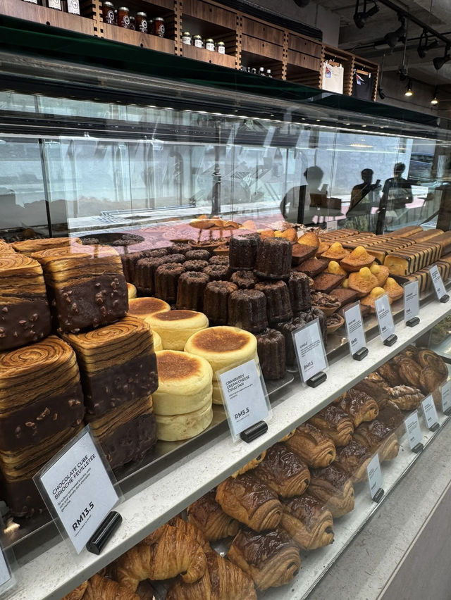Croisserie Artisan Bakery – Bukit Damansara’s Morning Gem  