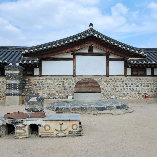 Namsangol Hanok Village: A Peaceful Portal to Joseon-Era Seoul