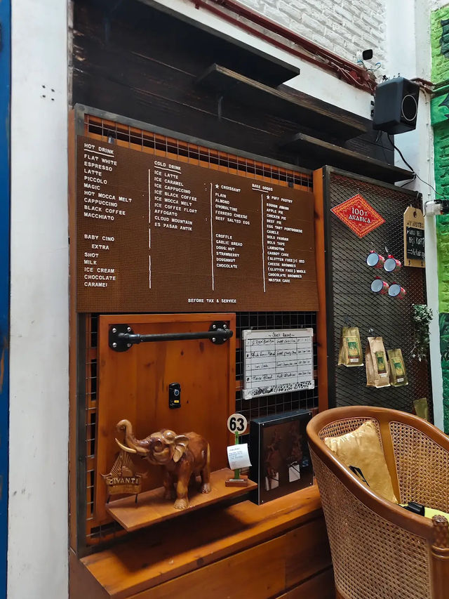 Espresso, Atmosphere, and Antique Vibes, Giyanti Delivers