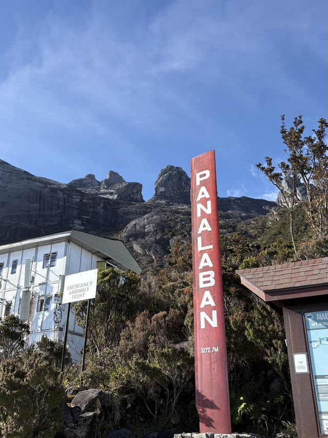 Conquered the majestic Mount Kota Kinabalu — 4,095m closer to the clouds, and countless memories ric Conquered the majestic Mount Kota Kinabalu — 4,095m closer to the clouds, and countless memories ric