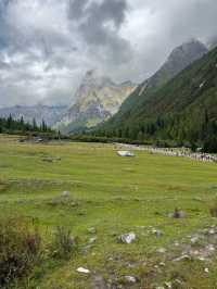 Budala Peak of Siguniang Mountain