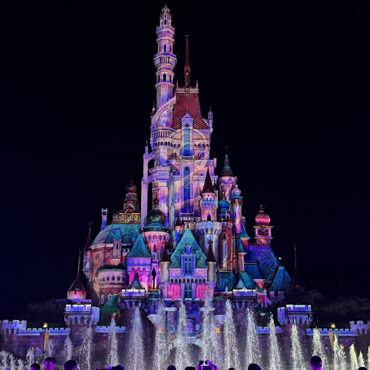 香港ディズニーランド 香港ディズニー】🎉✨香港ディズニーランド20周年✨🎉 | Trip.com 香港