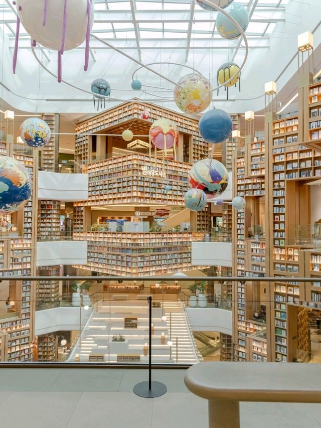 수원 무료 실내데이트 코스로 제격인 별마당도서관⭐️