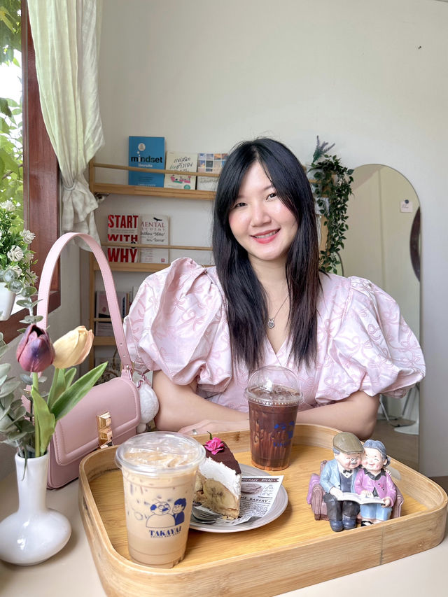 🏡🍰 Takayai Cafe