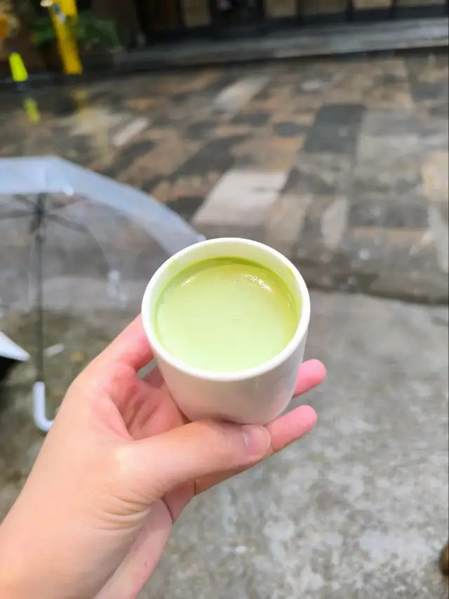 一蘭豆腐  Tofu Pudding 口感細膩的豆腐布丁，位於西安德福巷