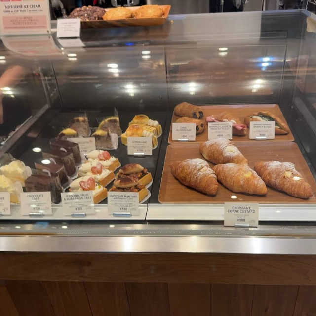 【東京/新宿🇯🇵】世界チャンピオンが手がける!こだわりのエスプレッソカフェ☕️ポールバセット 【東京/新宿🇯🇵】世界チャンピオンが手がける!こだわりのエスプレッソカフェ☕️ポールバセット