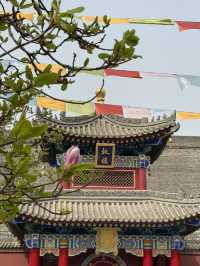 A Touch of Tibet in Xi’an – Guangren Lama Temple