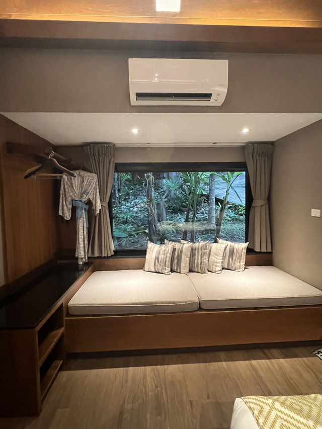 River Kwai Resotel ที่พักกลางป่าท่ามกลางความสงบ