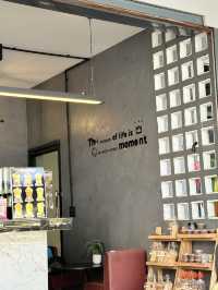 นั่งชิวยามเย็นที่ร้าน YELLOW COFFEE ☕️ 