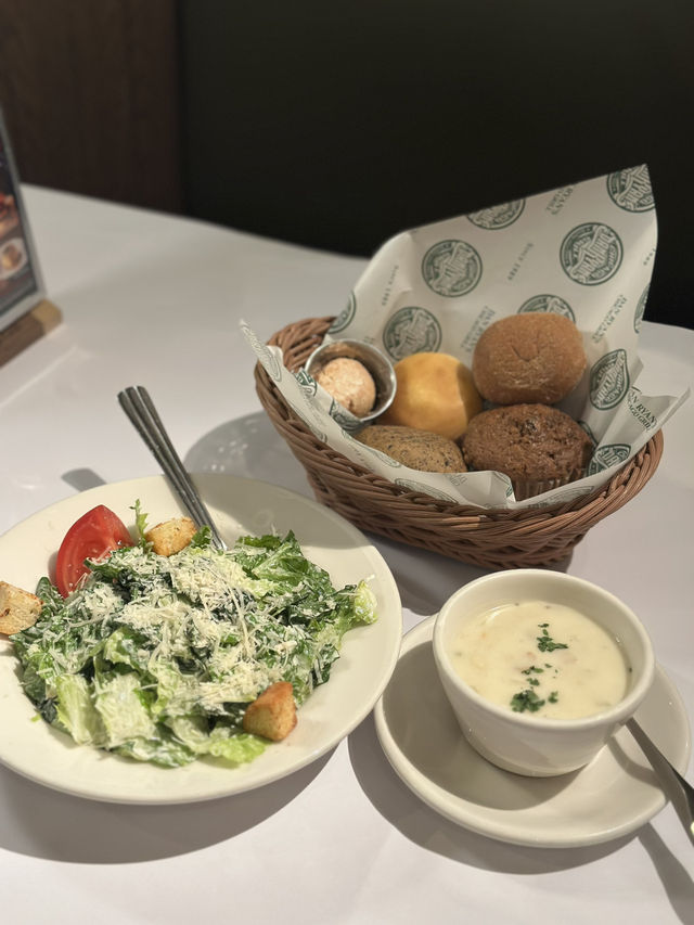 經典美式西餐廳🍽️ 經典美式西餐廳🍽️