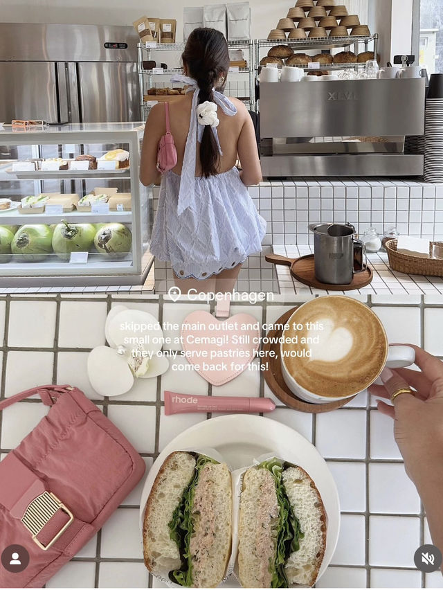 my favorite coffee shops, bakeries and places in Bali 🌸🤍