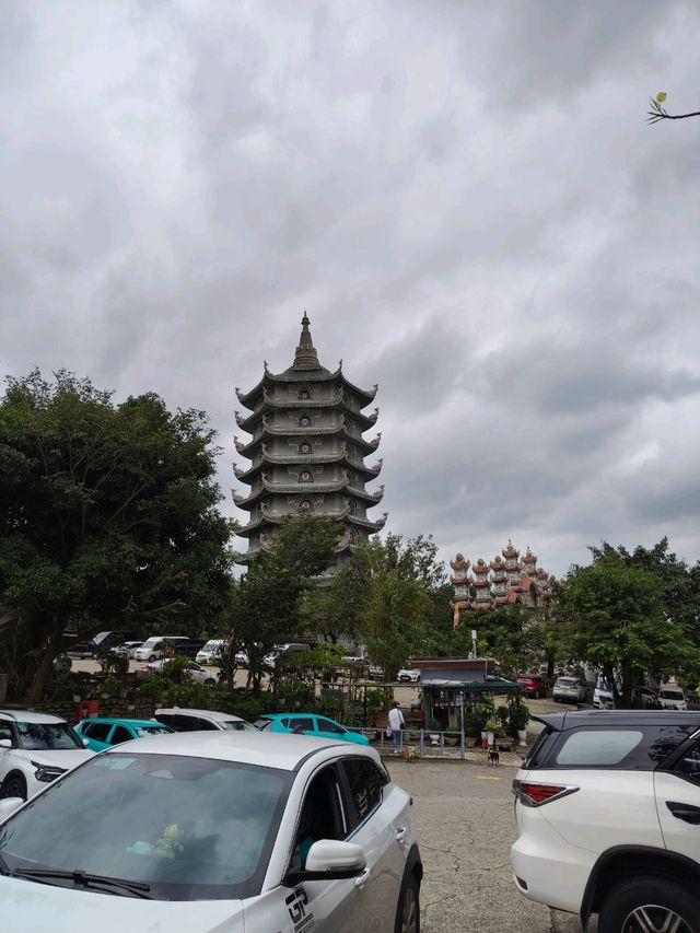 Temple Views Only🏯 Linh Ung Pagoda Temple Views Only🏯 Linh Ung Pagoda