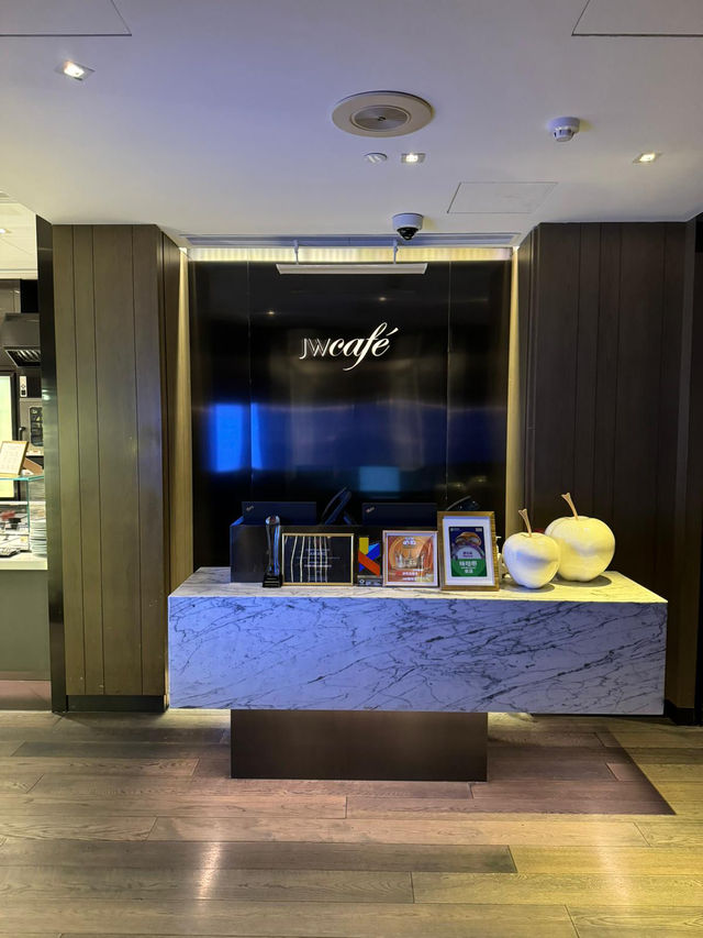 香港JW Café自助餐-中菜天花板,必食花膠、鮑魚 香港JW Café自助餐-中菜天花板,必食花膠、鮑魚