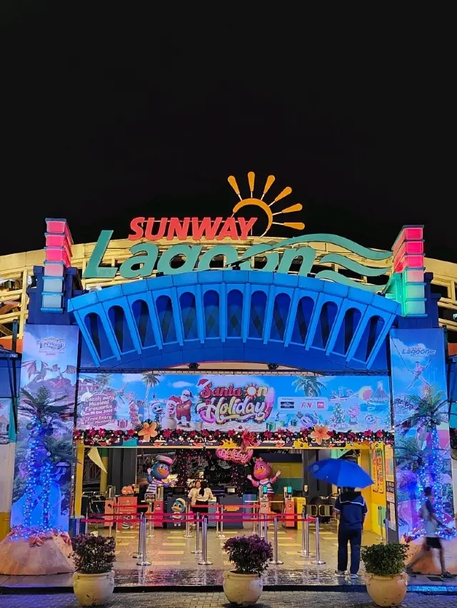 Recycled Bottle Christmas Tree