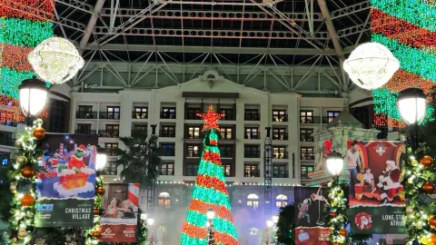 Ultimate Holiday Hotel with Activities — traveler post in Grapevine