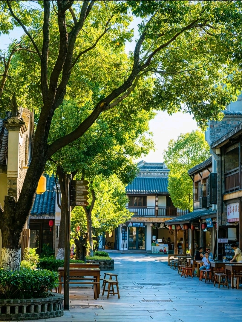 Mochou Village: A Place to Forget Your Worries Near Wuhan