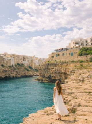 イタリアの白い街　ポリニャーノ・ア・マーレ