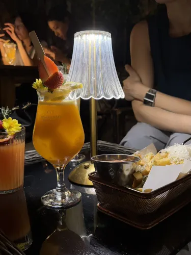 Ba Hao (八號餐酒館) - 4