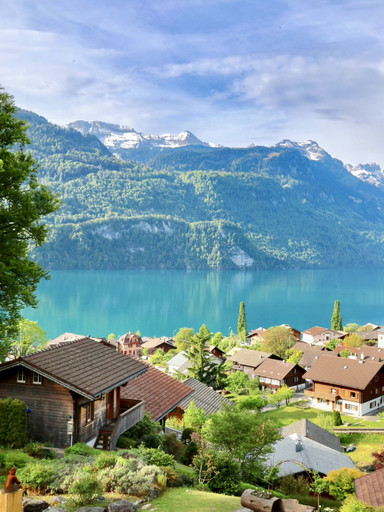 スイス：どこを切り取っても絵葉書のような風景 。 | Trip.com フィ