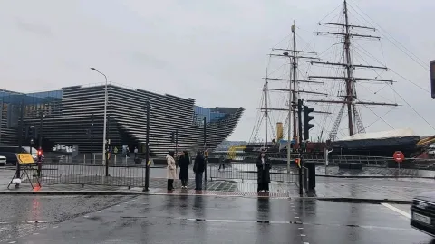 Dundee Fashion Exhibition. — traveler post in Dundee