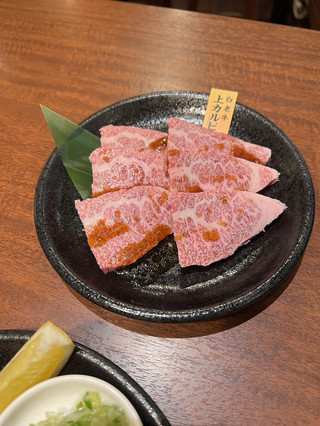 來北海道怎可以不試白老牛🐄🔥🍖