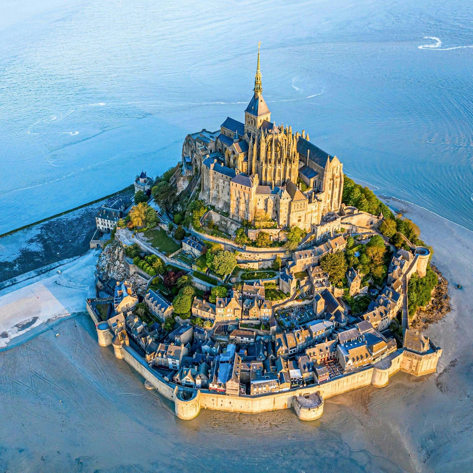 Mont Saint-Michel: Tidal Abbeys, Granite Ramparts, and Bay Shallows!