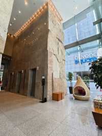 “Urban Oasis: Personalized Luxury & MRT-Connected Convenience”