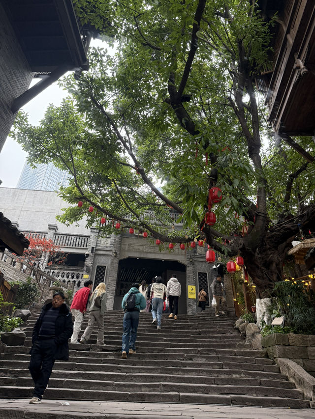 Exploring Shibati – Chongqing’s Old Street Frozen in Time