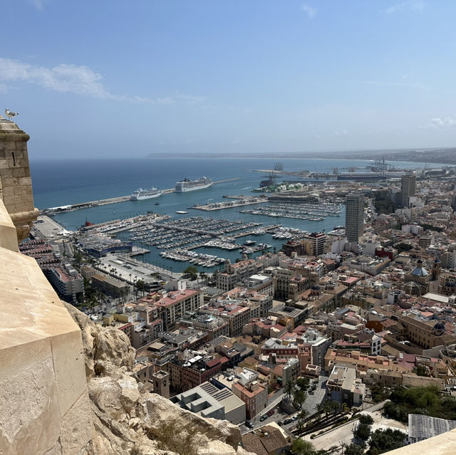 📍Alicante, Spain 🇪🇸 