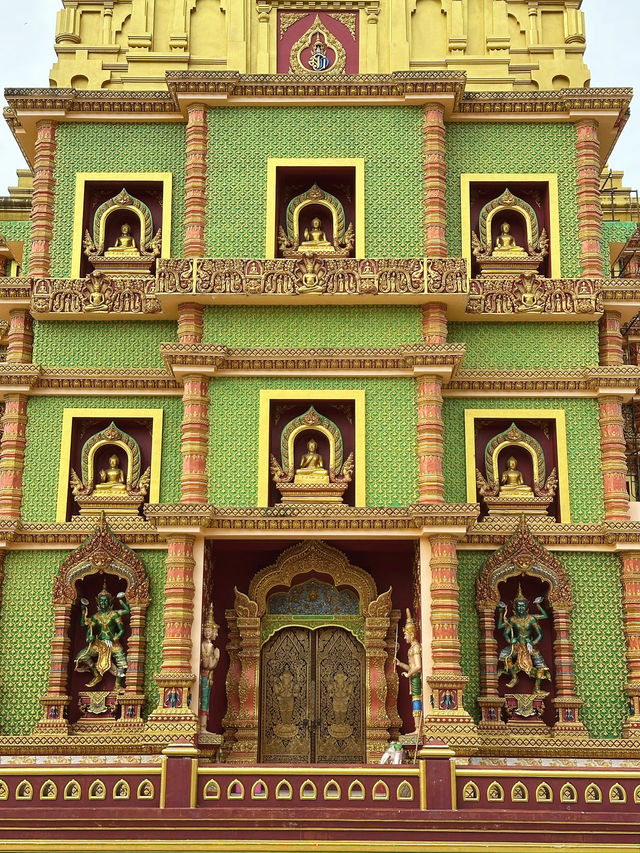 One of the most beautiful temples in South of Thailand 