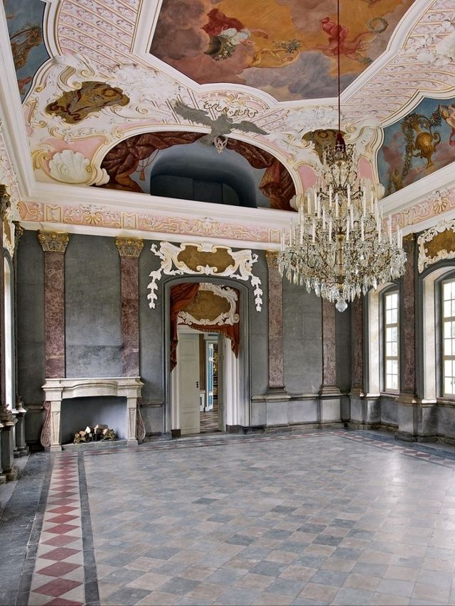 🏰 Old Hermitage (Kassirsky Castle): A Forgotten Gem of Imperial Grandeur 🌟🇷🇺